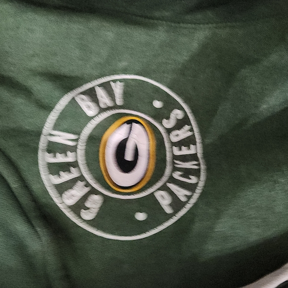 Green Bay Packers Hoodie - Picture 2 of 4
